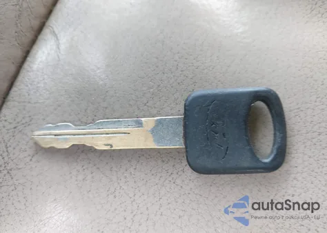 2003 Ford F-250 из США, поврежденный, VIN 1FTNW21L53ED49638